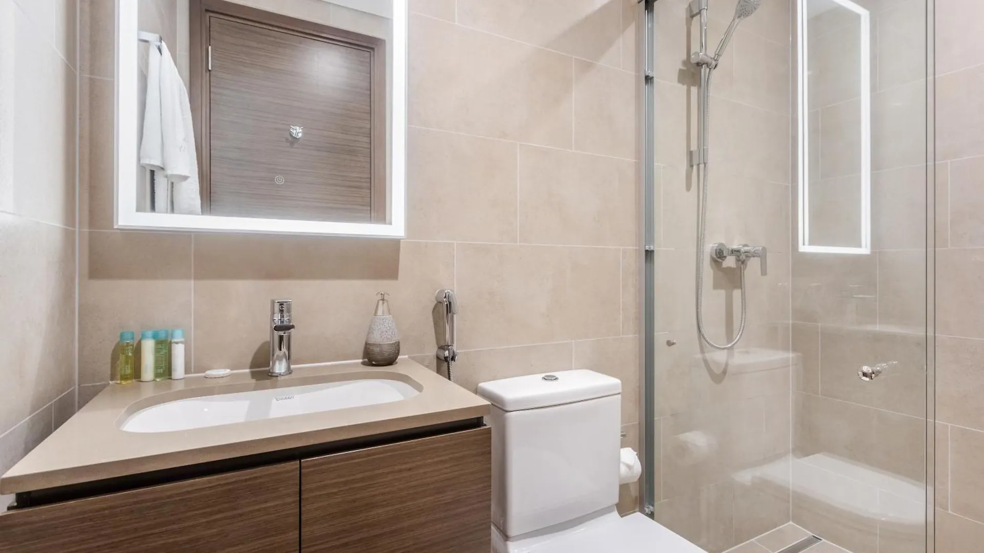 شقة Stay By Latinem 2Br Holiday Home Cv A2709 Near Burj Khalifa دبي الإمارات العربية المتحدة