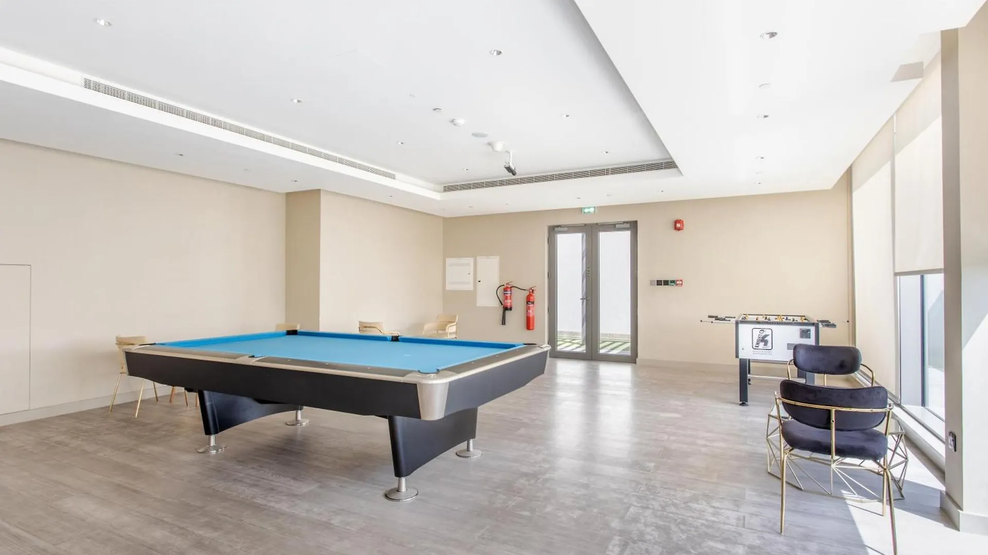 Stay By Latinem 2Br Holiday Home Cv A2709 Near Burj Khalifa دبي شقة