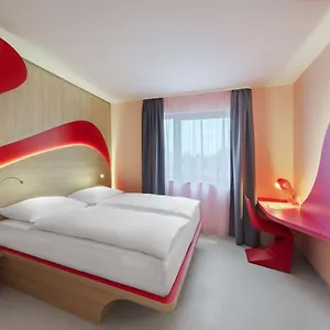 Prize By Radisson, Munich Airport فندق هالبرغموس